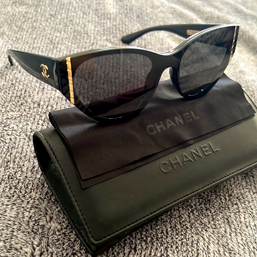 Channel Glasses